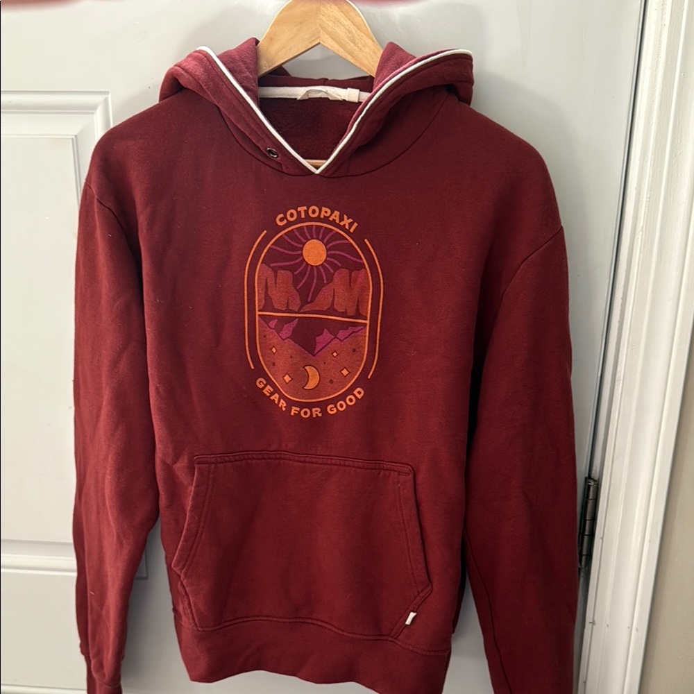 Cotopaxi Women's Burgundy Hoodie